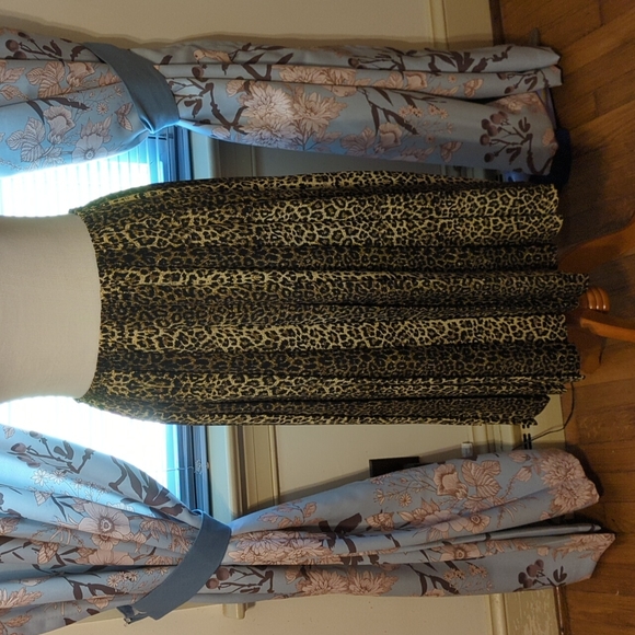Vintage Leopard print skirt Medium - Picture 2 of 9